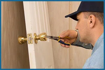 Hough OH Locksmith Store Hough, OH 216-453-8054